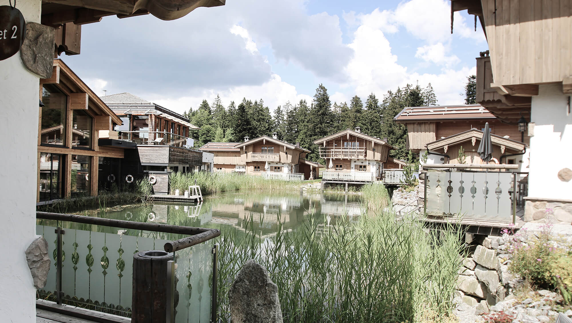 INNs HOLZ Natur- & Vitalhotel****s und Chaletdorf -